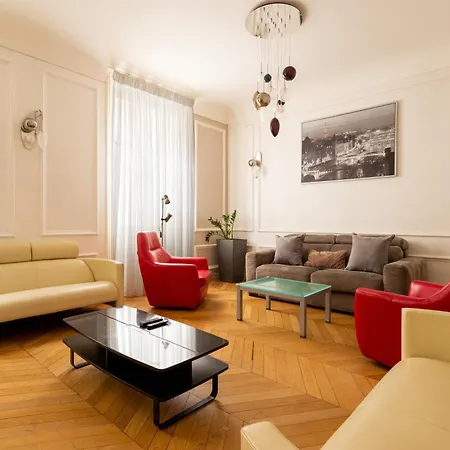 Apartment Arc De Triomphe - In - Ac & Parking